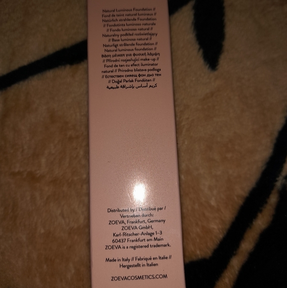 🔴Zoeva foundation - Picture 2 of 5